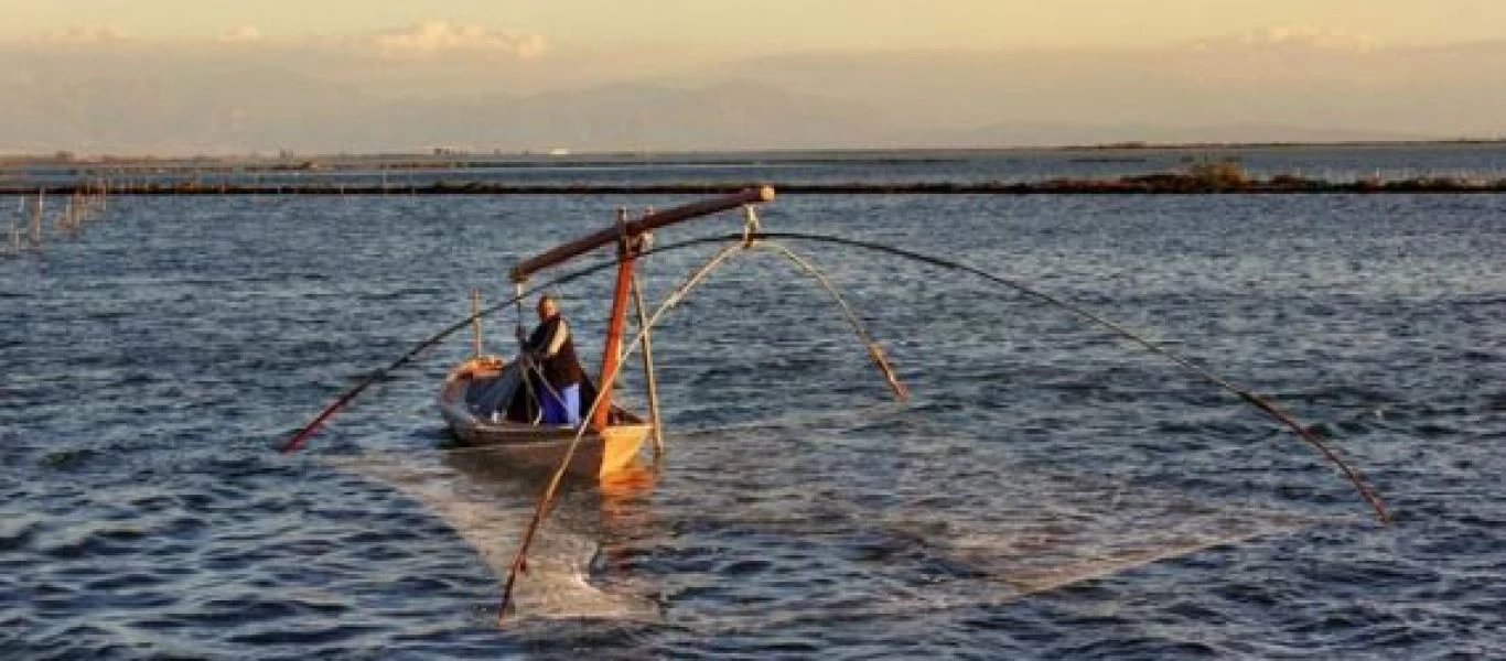 Στο Εθνικό Ευρετήριο Άυλης Πολιτιστικής Κληρονομιάς η παραδοσιακή αλιεία της λιμνοθάλασσας του Μεσολογγίου